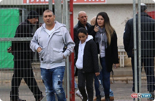 זוהר יצחק (עודד חסין)